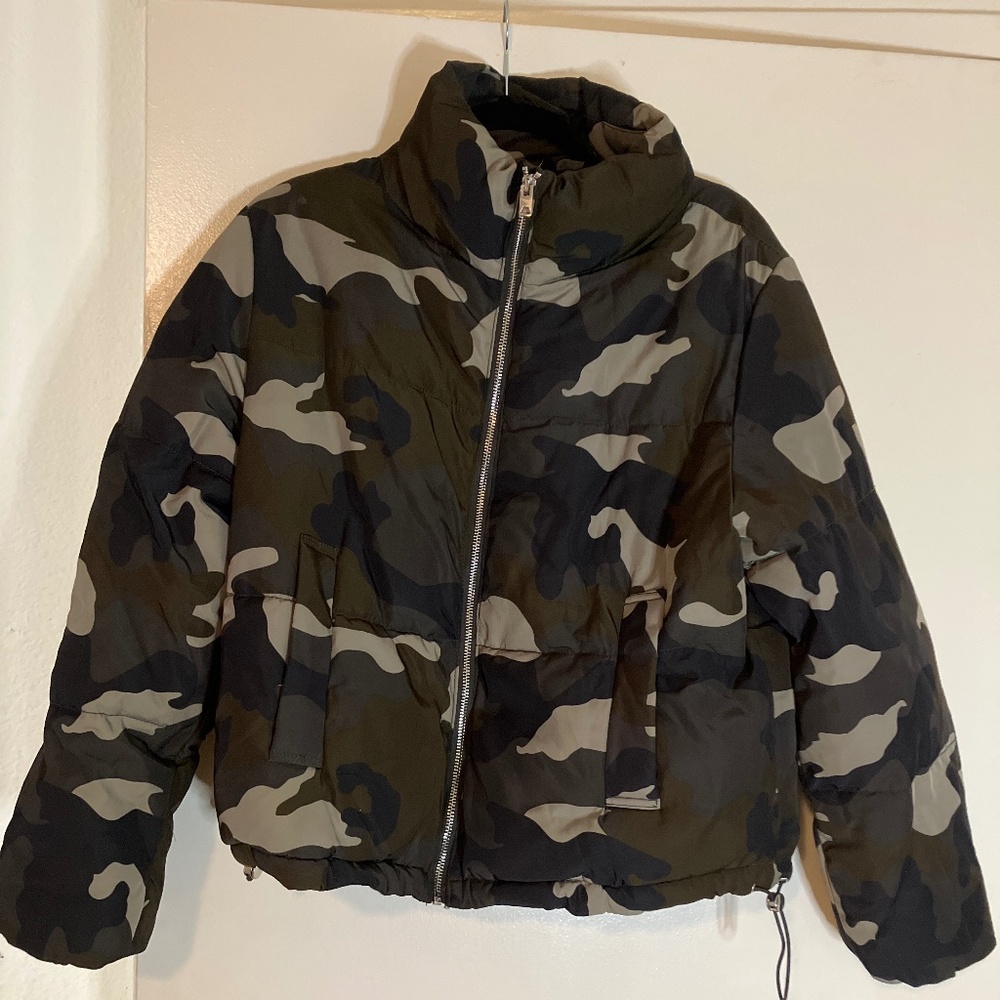 H&M Camo Puffer Coat